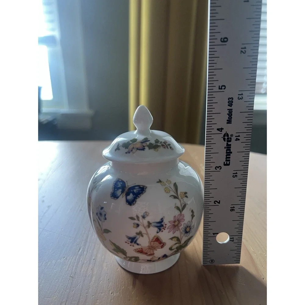 Aynsley Cottage Garden Fine Bone China Covered Ginger Jar Trinket Box England